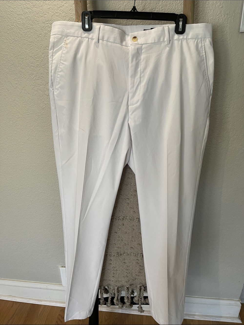 Greg Norman Collection White Dress Pants - Classic Tailored Fit 38x30
